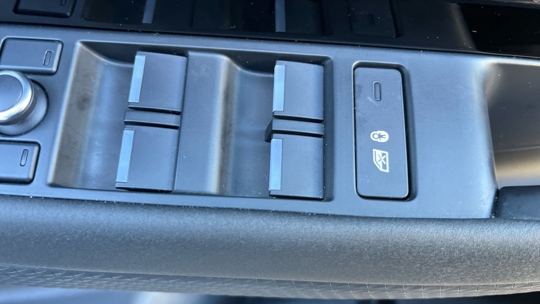 Land Rover Range Rover Evoque 2.0 D165 R-Dynamic 5dr 2WD Diesel Hatchback